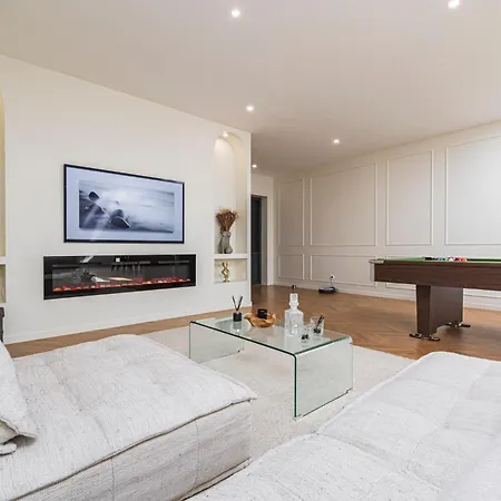 Appartement Aux Clefs Des Sacres Le Neufchatel Jacuzzi Et Sauna